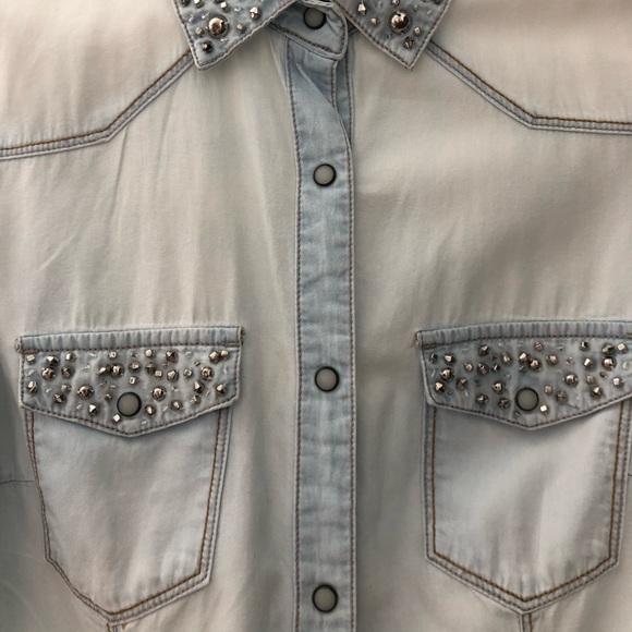 Denim Bottom Shirt - Picture 3 of 6